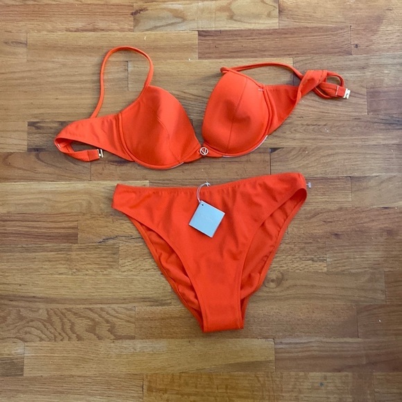 Nwt Women’s Valentino Orange Bikini Coppa Size 48 - Picture 1 of 8